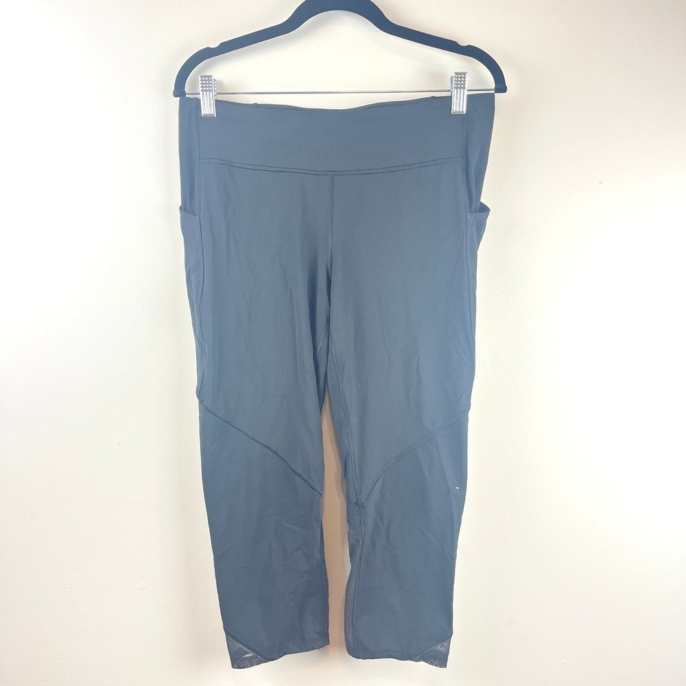 2/$30 Lululemon Black Cropped Mesh Leggings Side Pockets 10